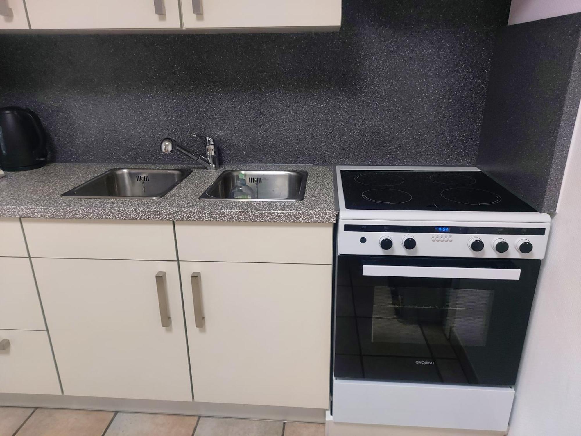 Gemuetliches J&L Apartment Nahe Des Hauptbahnhofes Baden-Baden Kültér fotó