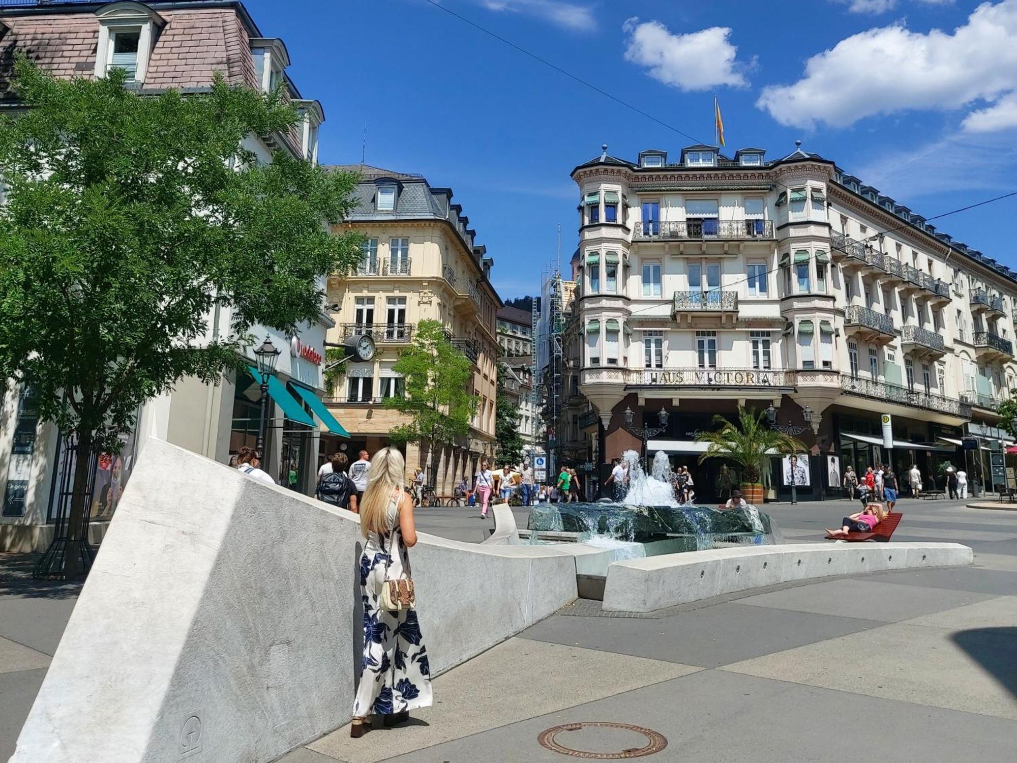 Gemuetliches J&L Apartment Nahe Des Hauptbahnhofes Baden-Baden Kültér fotó